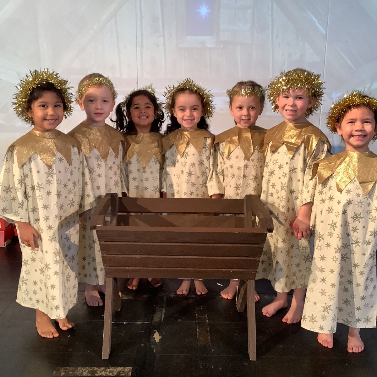 The Hills Academy - WRIGGLY NATIVITY